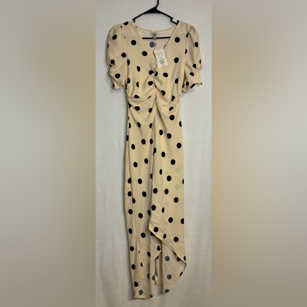 NEW WITH TAGS  A NEW DAY Women's Crepe Short Sleeve Midi High Low Polka Dots